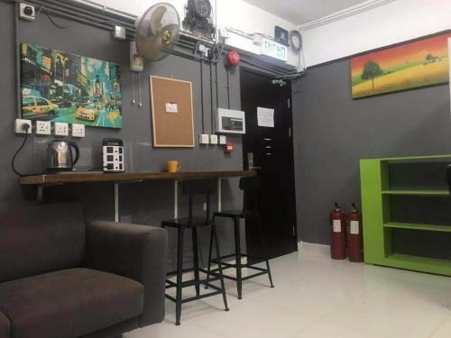 Hi Backpackers (hong Kong Hostel Group)