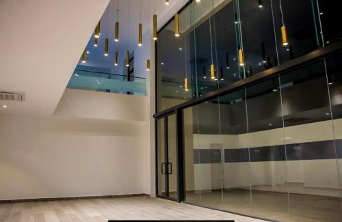 Studio Apartment At The Embassy Gardens