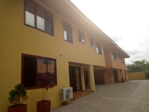 Apartamento Executive 5 Bedroom House At East Legon