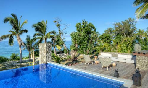 Hotel Vomo Island Resort