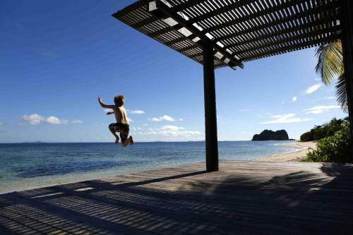 Hotel Vomo Island Resort