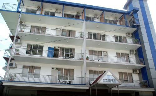 Town House Apartment Hotels Suva