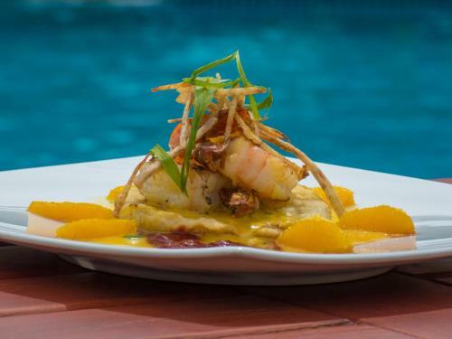 Hotel Matangi Private Island Resort - Adults Only