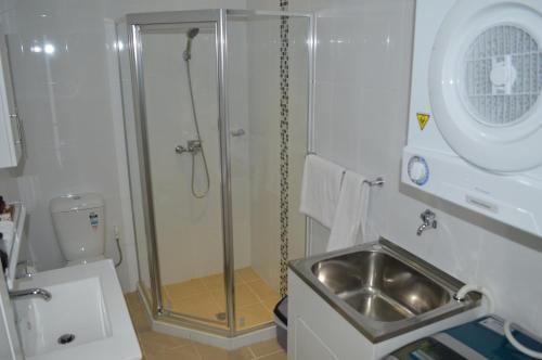 Nadi Airport Apartments