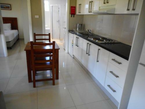 Nadi Airport Apartments