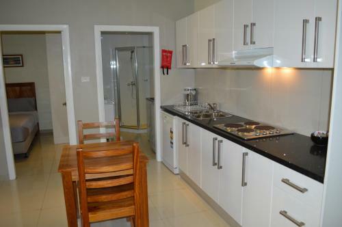 Nadi Airport Apartments