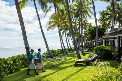 Hotel Outrigger Fiji Beach Resort