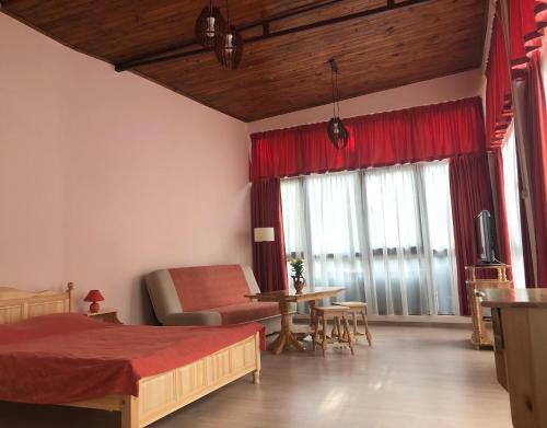 Hostal Alfaresort Park