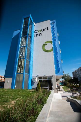 Hotel Court Inn