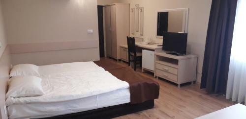 Heat Complex Family Hotel