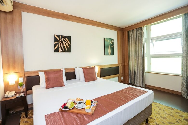 Hotel Intercity Vinhedo
