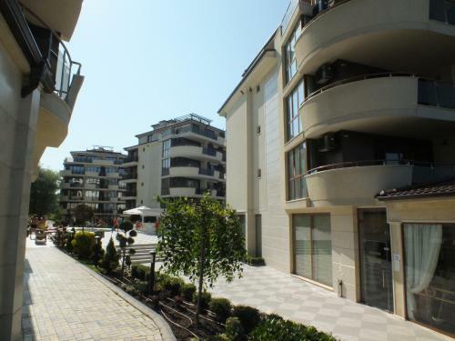 Real Black Sea Apartments