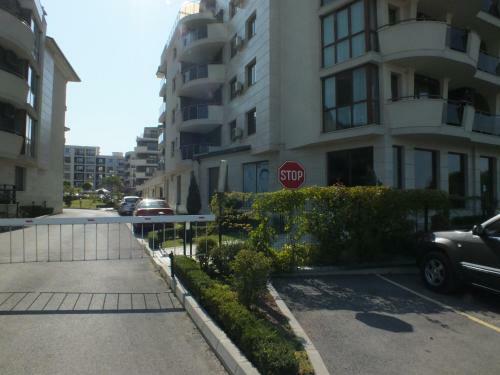 Real Black Sea Apartments