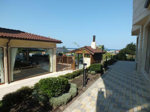 Real Black Sea Apartments