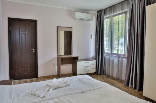 Al Rial Beach Apartments