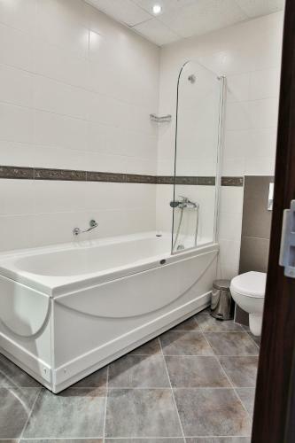 Al Rial Beach Apartments
