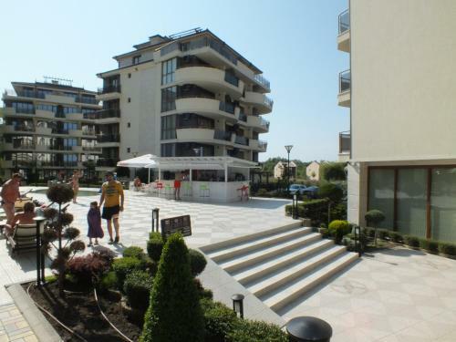 Al Rial Beach Apartments