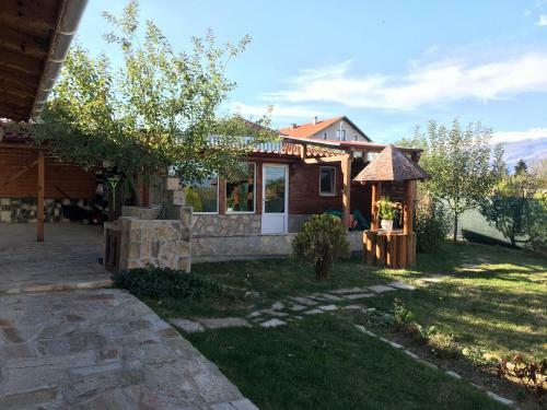 Hostal Triglav Edelweiss Guest House