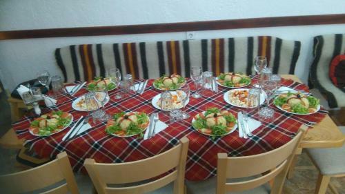 Hostal Guest House Meraklii