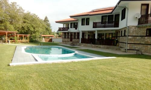 Hostal Hotel Aleksandrina