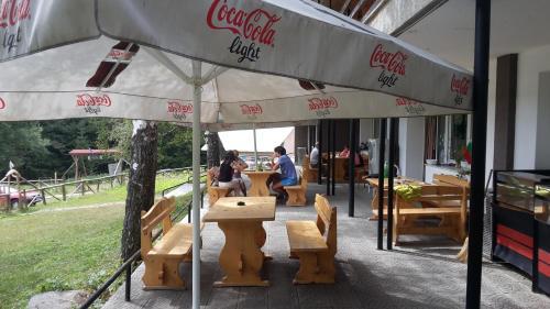 Hostal Kompleks Zeleni Preslap
