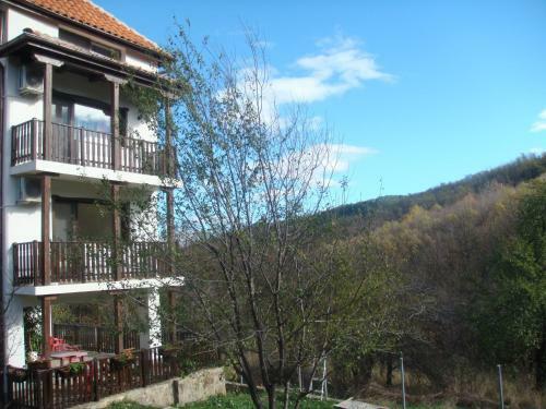 Hostal Family Hotel And Restaurant Plamena