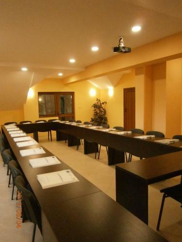 Bryasta Hotel & Restaurant