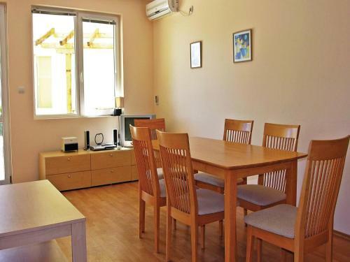 Two-bedroom Holiday Home In Balchik