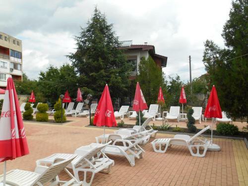 Hostal Complex Trakite