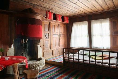 Hostal Hadjigergy's Guest House