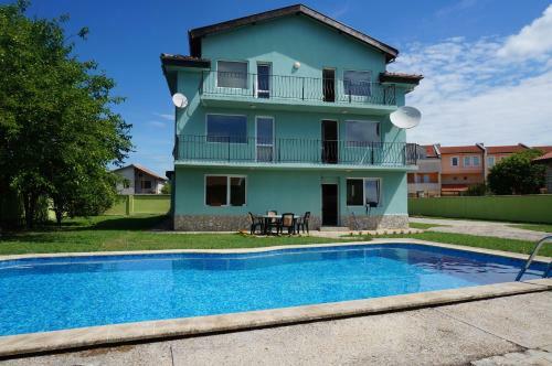 Apartamento Angelinas Villa With Private Pool
