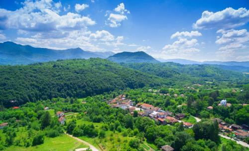 Holiday Village Apriltsi