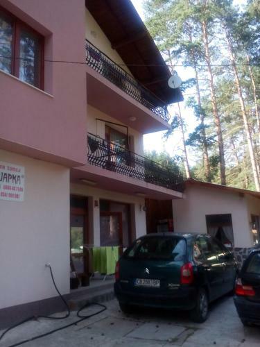 Hostal Family Hotel Shisharka