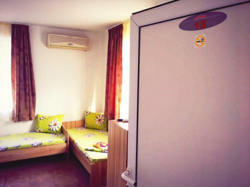 Laguna Family Hotel