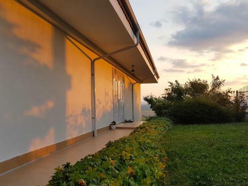 Hostal Belvedere Guest House