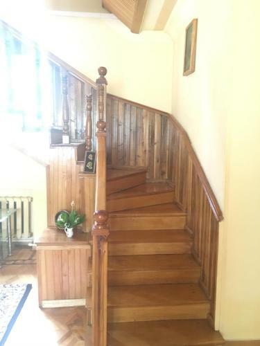 Hostal Areguni Guest House