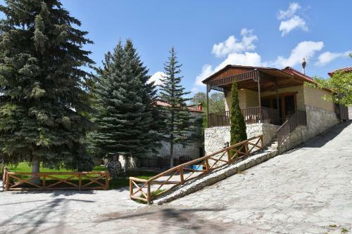 Hotel Kirovi Tun