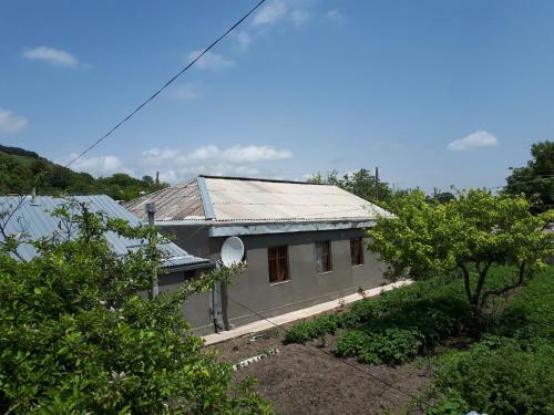 Hostal Tatev Emma B&B