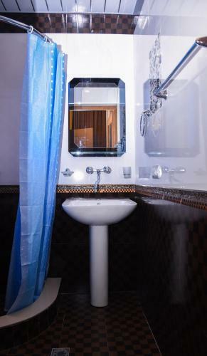 Hostal Guesthouse Crown Of Tsaghkadzor