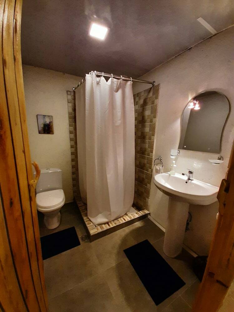 Hostal Lermont Guest House