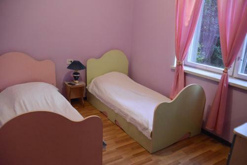 Hostal Lina Guest House