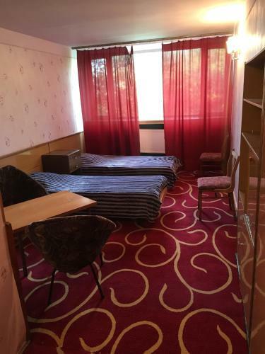 Hotel Nairi Rest House