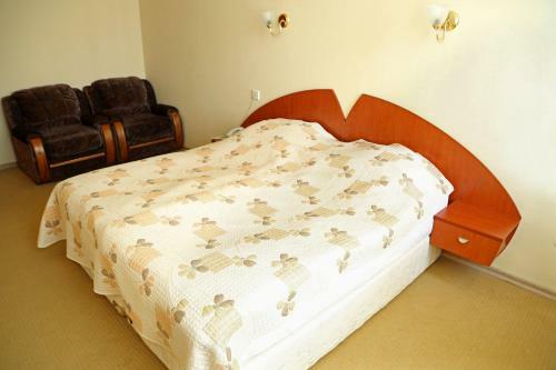 Blue Sevan Hotel