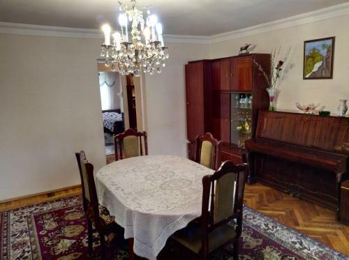 Apartamento Tsovella House