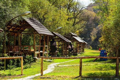 Bed & Breakfast Belveder Eco Resort