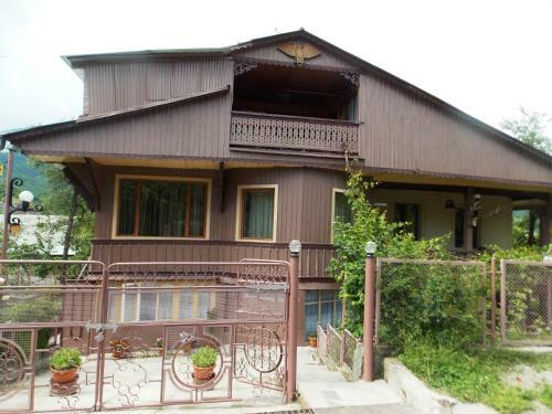 Bed & Breakfast Artsiv Guesthouse