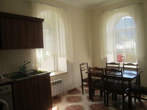 Hostal Guest House Artemi