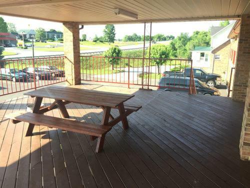 Posada Americas Inn Bardstown