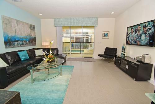 Pearson Retreat (g) Three-bedroom Villa