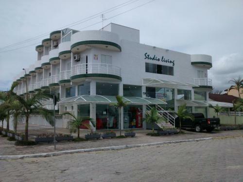 Hostal Pousada Castelinho Guaratuba